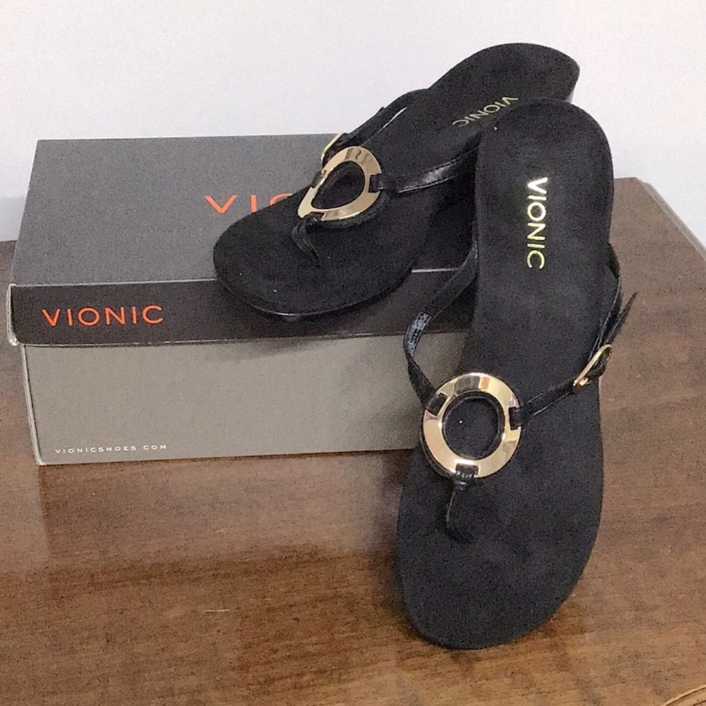 Sandals, brand new
